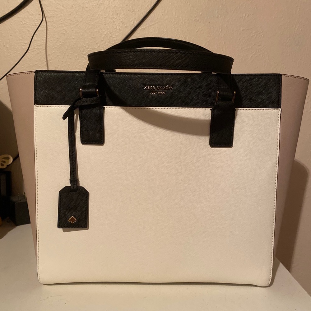 Kate Spade purse ♠️